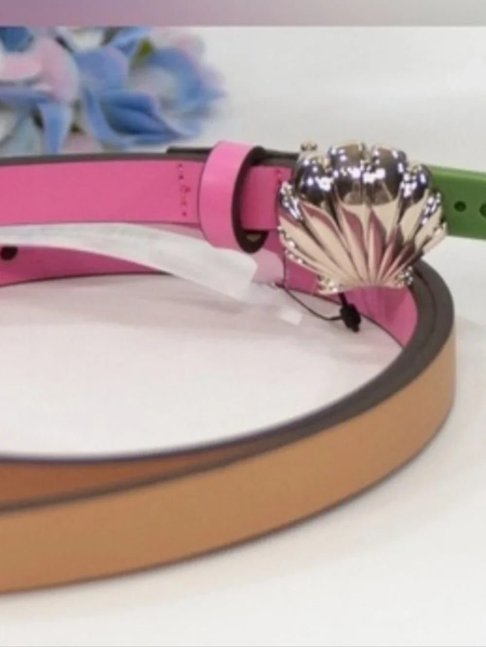 Pink Leather Shell-Accent Women's Belt - Medium